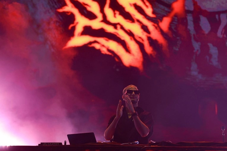 Slavni DJ tijekom nastupa na Ultri čestitao Španjolcima i dobio ovacije publike